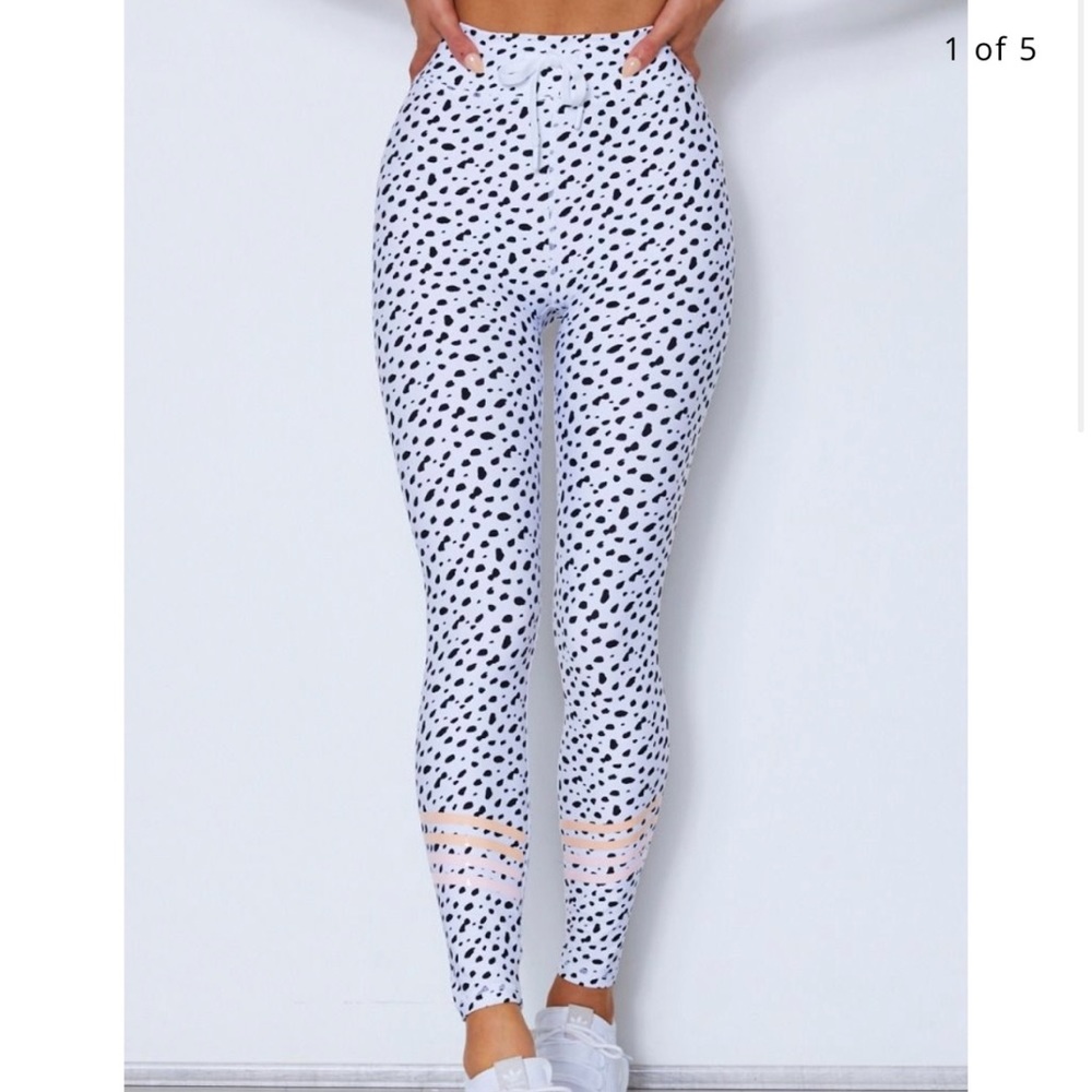 Sarah’s Day x White Fox Active 101 Daydreamer Leggings
